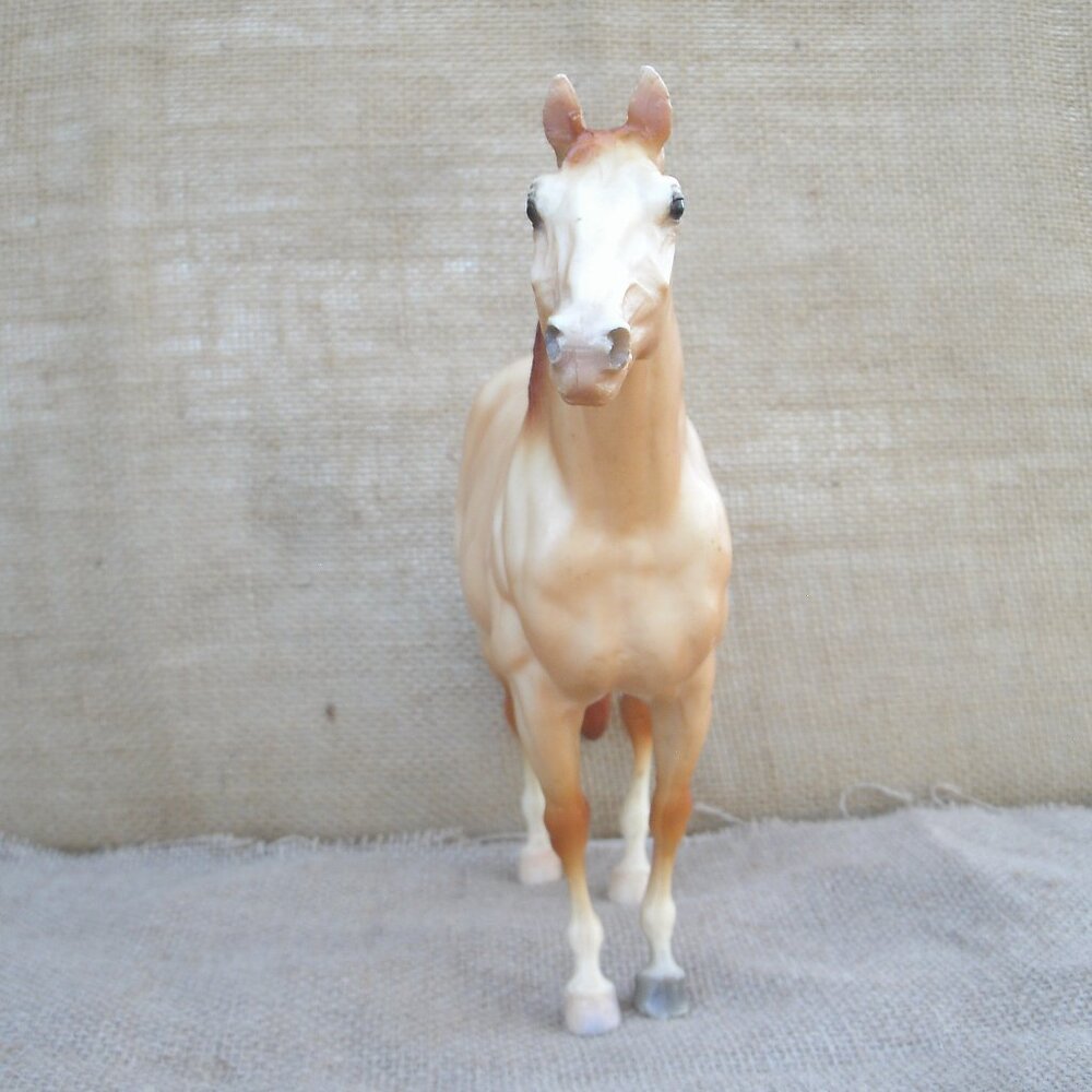 Vintage Breyer Quarter Horse Stallion Apricot Dun Model 705 - Picture 7 of 16